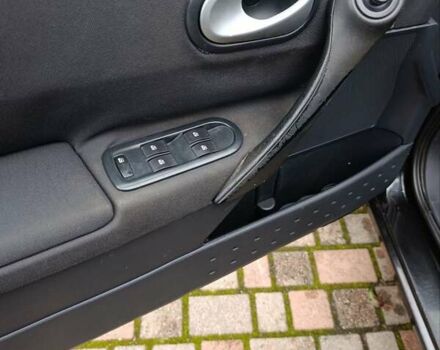 Черный Рено Меган, объемом двигателя 1.6 л и пробегом 220 тыс. км за 4600 $, фото 2 на Automoto.ua