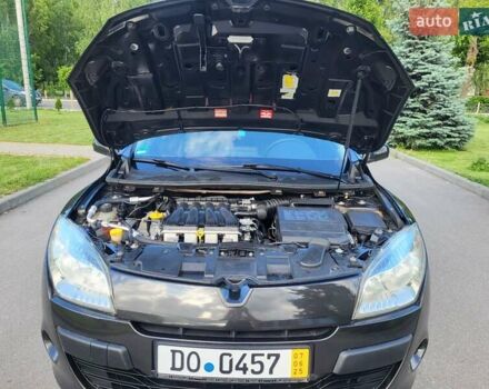 Чорний Рено Меган, об'ємом двигуна 2 л та пробігом 210 тис. км за 6700 $, фото 58 на Automoto.ua