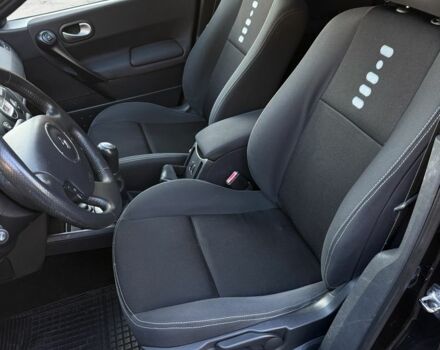 Черный Рено Меган, объемом двигателя 1.6 л и пробегом 200 тыс. км за 6200 $, фото 11 на Automoto.ua