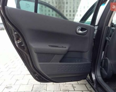 Черный Рено Меган, объемом двигателя 1.6 л и пробегом 206 тыс. км за 5999 $, фото 17 на Automoto.ua