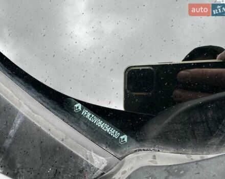 Рено Меган 2009 в Киеве на Automoto.ua Черный Рено Меган, объемом двигателя 1.6 л и пробегом 181 тыс. км за 7950 $, фото 11 на Automoto.ua