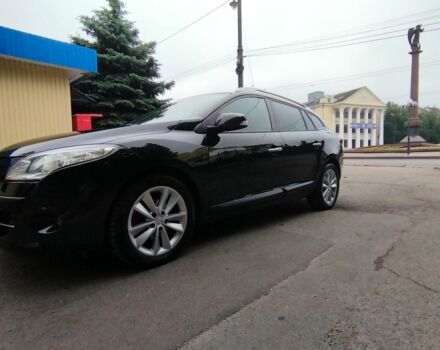 Черный Рено Меган, объемом двигателя 1.9 л и пробегом 220 тыс. км за 6899 $, фото 3 на Automoto.ua