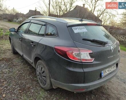 Черный Рено Меган, объемом двигателя 1.4 л и пробегом 260 тыс. км за 6600 $, фото 2 на Automoto.ua