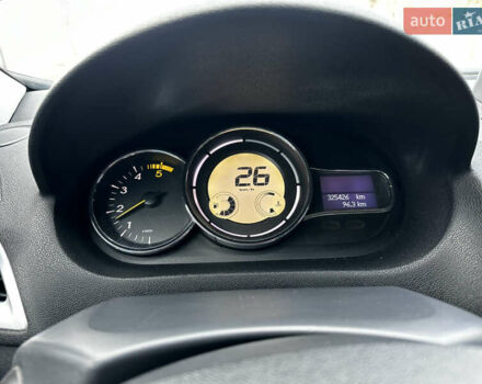 Черный Рено Меган, объемом двигателя 1.46 л и пробегом 330 тыс. км за 7200 $, фото 21 на Automoto.ua