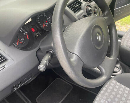 Черный Рено Меган, объемом двигателя 1.6 л и пробегом 196 тыс. км за 5950 $, фото 24 на Automoto.ua