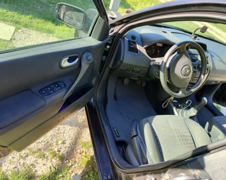 Черный Рено Меган, объемом двигателя 1.6 л и пробегом 190 тыс. км за 5800 $, фото 6 на Automoto.ua