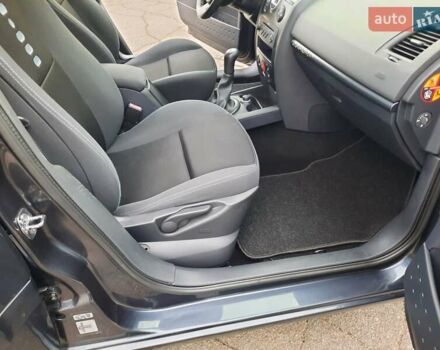 Чорний Рено Меган, об'ємом двигуна 1.6 л та пробігом 187 тис. км за 6200 $, фото 90 на Automoto.ua