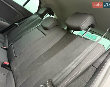 Чорний Рено Меган, об'ємом двигуна 1.6 л та пробігом 172 тис. км за 6900 $, фото 68 на Automoto.ua