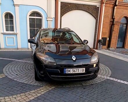 Черный Рено Меган, объемом двигателя 1.4 л и пробегом 260 тыс. км за 7000 $, фото 1 на Automoto.ua