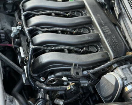 Черный Рено Меган, объемом двигателя 1.6 л и пробегом 200 тыс. км за 6200 $, фото 101 на Automoto.ua