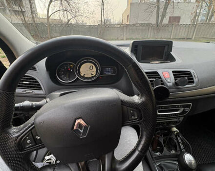 Черный Рено Меган, объемом двигателя 1.6 л и пробегом 240 тыс. км за 6500 $, фото 2 на Automoto.ua