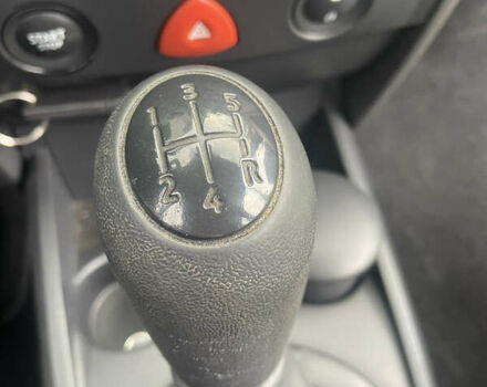 Черный Рено Меган, объемом двигателя 1.6 л и пробегом 196 тыс. км за 5950 $, фото 18 на Automoto.ua