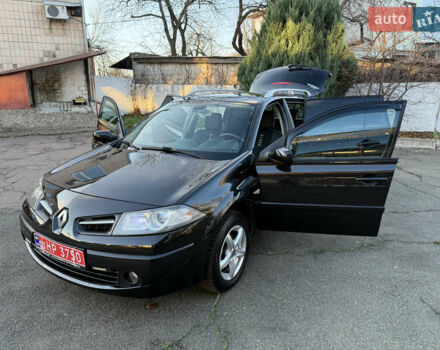 Черный Рено Меган, объемом двигателя 1.6 л и пробегом 200 тыс. км за 6200 $, фото 104 на Automoto.ua