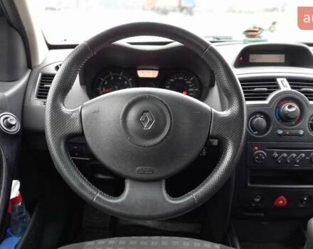 Черный Рено Меган, объемом двигателя 1.6 л и пробегом 206 тыс. км за 5999 $, фото 24 на Automoto.ua