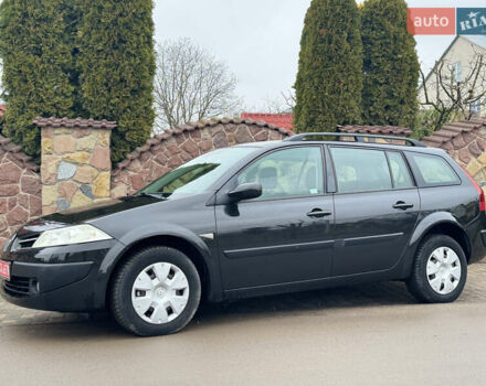 Черный Рено Меган, объемом двигателя 1.6 л и пробегом 190 тыс. км за 5300 $, фото 17 на Automoto.ua