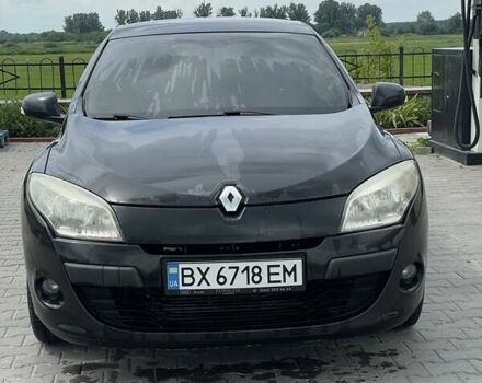Рено Меган 2009 у Хмельницькому на Automoto.ua Чорний Рено Меган, об'ємом двигуна 1.46 л та пробігом 307 тис. км за 5900 $, фото 6 на Automoto.ua