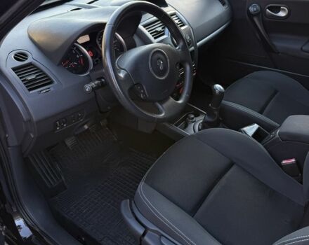 Черный Рено Меган, объемом двигателя 1.6 л и пробегом 200 тыс. км за 6200 $, фото 10 на Automoto.ua