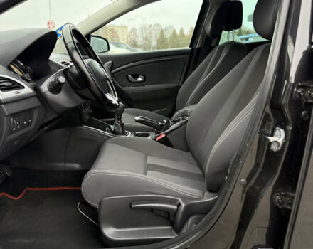 Чорний Рено Меган, об'ємом двигуна 1.6 л та пробігом 172 тис. км за 6900 $, фото 48 на Automoto.ua