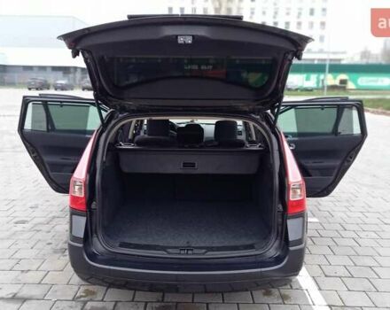 Черный Рено Меган, объемом двигателя 1.6 л и пробегом 206 тыс. км за 5999 $, фото 30 на Automoto.ua