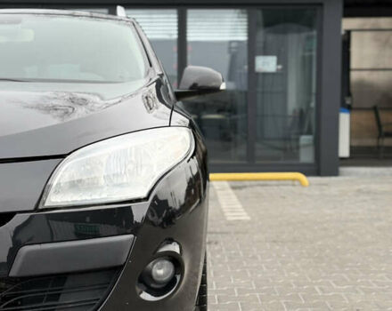 Чорний Рено Меган, об'ємом двигуна 1.6 л та пробігом 172 тис. км за 6900 $, фото 17 на Automoto.ua