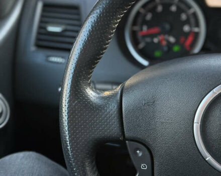 Черный Рено Меган, объемом двигателя 1.6 л и пробегом 200 тыс. км за 6200 $, фото 52 на Automoto.ua