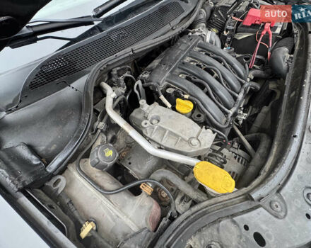 Черный Рено Меган, объемом двигателя 1.6 л и пробегом 190 тыс. км за 5300 $, фото 80 на Automoto.ua