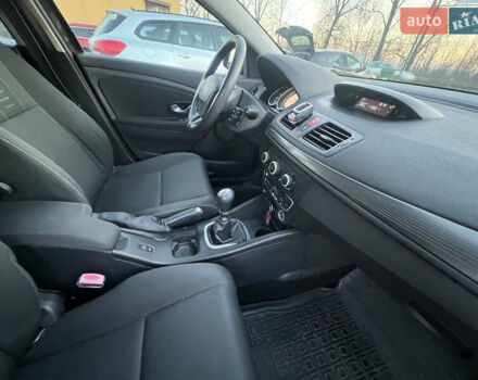 Черный Рено Меган, объемом двигателя 1.46 л и пробегом 277 тыс. км за 5999 $, фото 17 на Automoto.ua