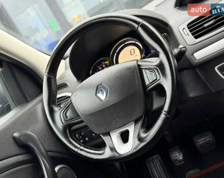 Чорний Рено Меган, об'ємом двигуна 1.6 л та пробігом 172 тис. км за 6900 $, фото 37 на Automoto.ua