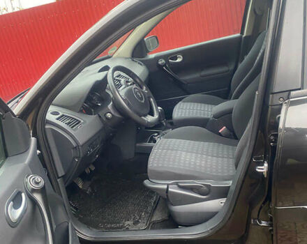 Черный Рено Меган, объемом двигателя 0 л и пробегом 180 тыс. км за 5390 $, фото 5 на Automoto.ua