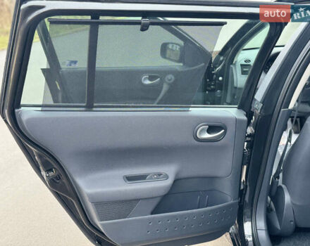 Черный Рено Меган, объемом двигателя 1.6 л и пробегом 190 тыс. км за 5300 $, фото 61 на Automoto.ua