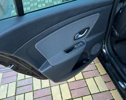 Черный Рено Меган, объемом двигателя 1.6 л и пробегом 213 тыс. км за 7350 $, фото 29 на Automoto.ua