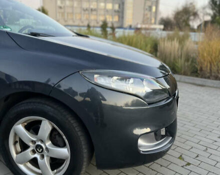 Черный Рено Меган, объемом двигателя 1.46 л и пробегом 215 тыс. км за 7200 $, фото 20 на Automoto.ua