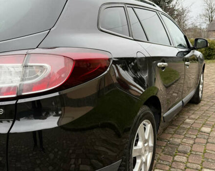 Черный Рено Меган, объемом двигателя 1.4 л и пробегом 185 тыс. км за 5999 $, фото 20 на Automoto.ua