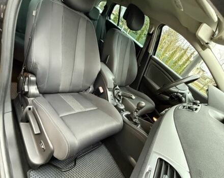 Черный Рено Меган, объемом двигателя 1.4 л и пробегом 185 тыс. км за 5999 $, фото 22 на Automoto.ua