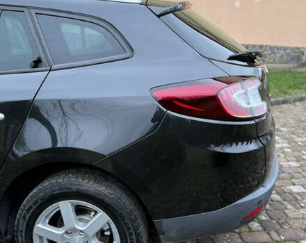 Черный Рено Меган, объемом двигателя 1.4 л и пробегом 185 тыс. км за 5999 $, фото 27 на Automoto.ua