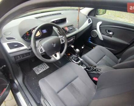 Чорний Рено Меган, об'ємом двигуна 1.46 л та пробігом 349 тис. км за 5700 $, фото 11 на Automoto.ua