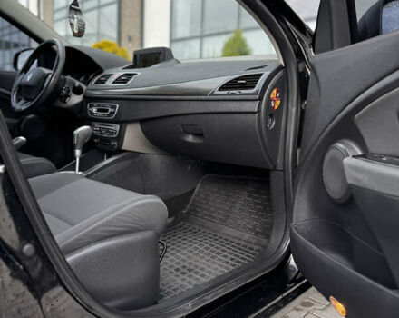 Черный Рено Меган, объемом двигателя 1.5 л и пробегом 240 тыс. км за 6500 $, фото 34 на Automoto.ua