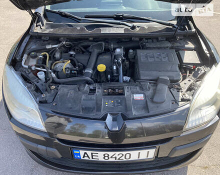 Черный Рено Меган, объемом двигателя 1.5 л и пробегом 266 тыс. км за 7000 $, фото 3 на Automoto.ua