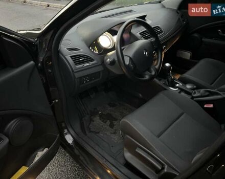 Чорний Рено Меган, об'ємом двигуна 0 л та пробігом 235 тис. км за 8100 $, фото 2 на Automoto.ua