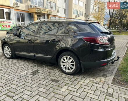 Рено Меган 2010 в Каменце-Подольском на Automoto.ua Черный Рено Меган, объемом двигателя 1.5 л и пробегом 271 тыс. км за 6450 $, фото 14 на Automoto.ua