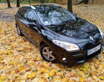 Рено Меган 2010 в Барановке на Automoto.ua Черный Рено Меган, объемом двигателя 1.46 л и пробегом 240 тыс. км за 7800 $, фото 12 на Automoto.ua