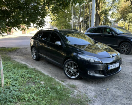 Чорний Рено Меган, об'ємом двигуна 1.87 л та пробігом 325 тис. км за 7490 $, фото 1 на Automoto.ua