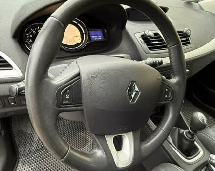 Черный Рено Меган, объемом двигателя 1.4 л и пробегом 185 тыс. км за 5999 $, фото 50 на Automoto.ua