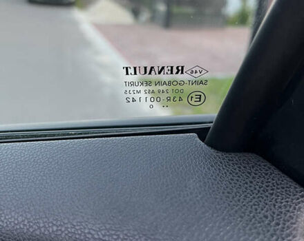 Черный Рено Меган, объемом двигателя 1.46 л и пробегом 255 тыс. км за 6299 $, фото 135 на Automoto.ua