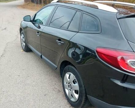 Рено Меган 2010 в Луцке на Automoto.ua Черный Рено Меган, объемом двигателя 1.6 л и пробегом 198 тыс. км за 6100 $, фото 17 на Automoto.ua