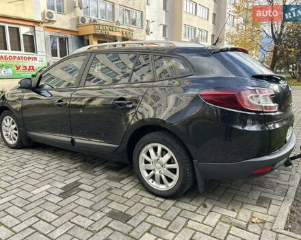 Рено Меган 2010 в Каменце-Подольском на Automoto.ua Черный Рено Меган, объемом двигателя 1.5 л и пробегом 271 тыс. км за 6450 $, фото 15 на Automoto.ua