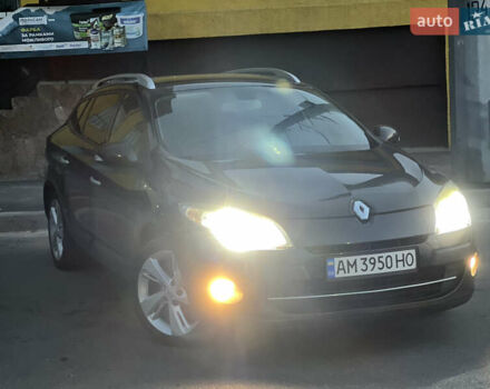Рено Меган 2010 в Житомире на Automoto.ua Черный Рено Меган, объемом двигателя 1.5 л и пробегом 291 тыс. км за 8100 $, фото 4 на Automoto.ua