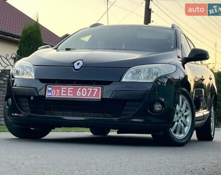 Черный Рено Меган, объемом двигателя 1.46 л и пробегом 255 тыс. км за 6299 $, фото 11 на Automoto.ua