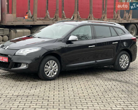 Черный Рено Меган, объемом двигателя 1.4 л и пробегом 170 тыс. км за 6900 $, фото 10 на Automoto.ua