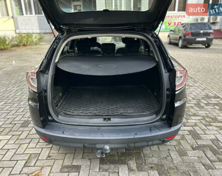 Рено Меган 2010 в Каменце-Подольском на Automoto.ua Черный Рено Меган, объемом двигателя 1.5 л и пробегом 271 тыс. км за 6450 $, фото 50 на Automoto.ua